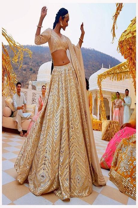 All Sizes A Line Circular Designer Fish Cut Flared Straight Cutsemi  Stitched Lengha Choli at Rs 350/piece in Surat