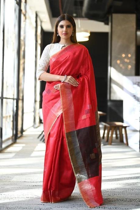 LINEN COTTON LATEST DESINER BEST FANCY STYLISH UNDER BELOW 500 SAREE