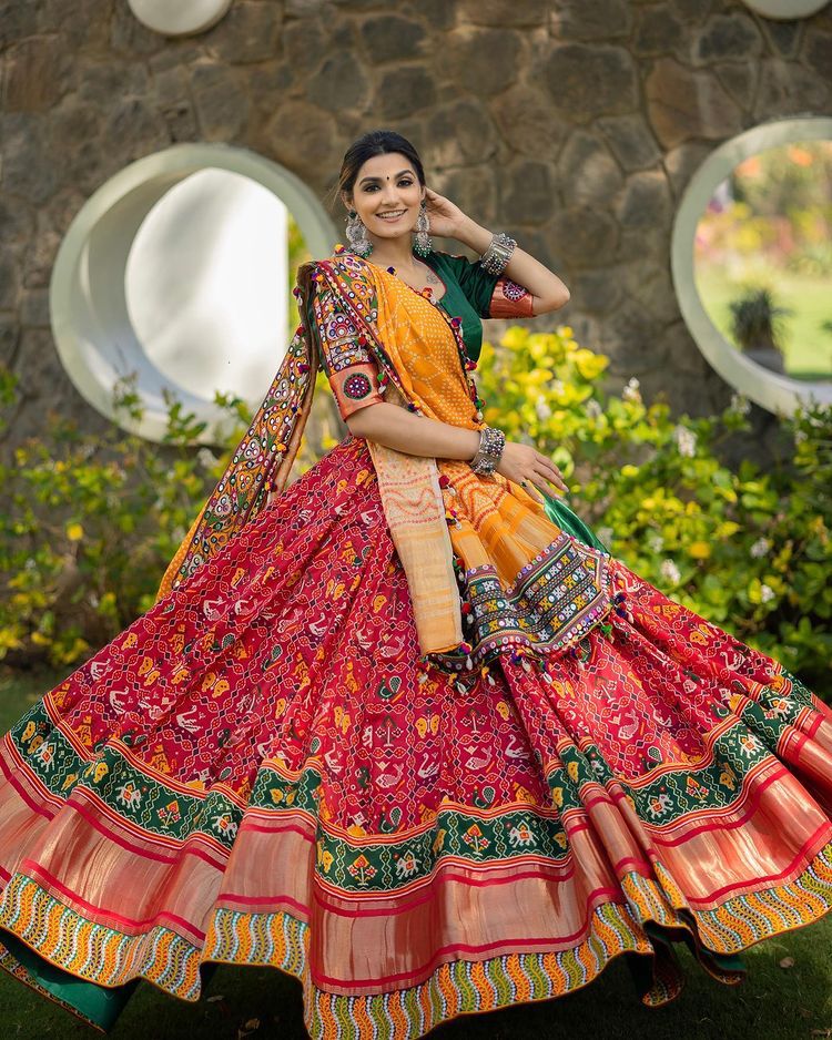 Wedding Machine Designer Party Wear New Latest Lehenga at Rs 1750 in Surat