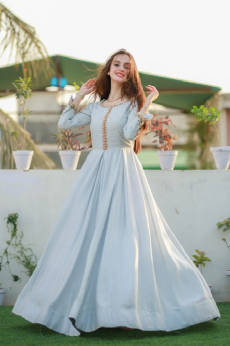 Buy New Exclusive Designer Gown In Peach at Rs. 749 online from Fashion  Bazar Gown : FFSVTXG159P