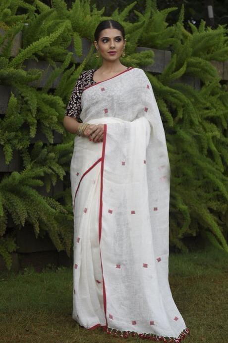 Who said cotton sarees are not for every occasions? Perfect for anything  with its elegance and style. Check out Pothys store for more suc... |  Instagram