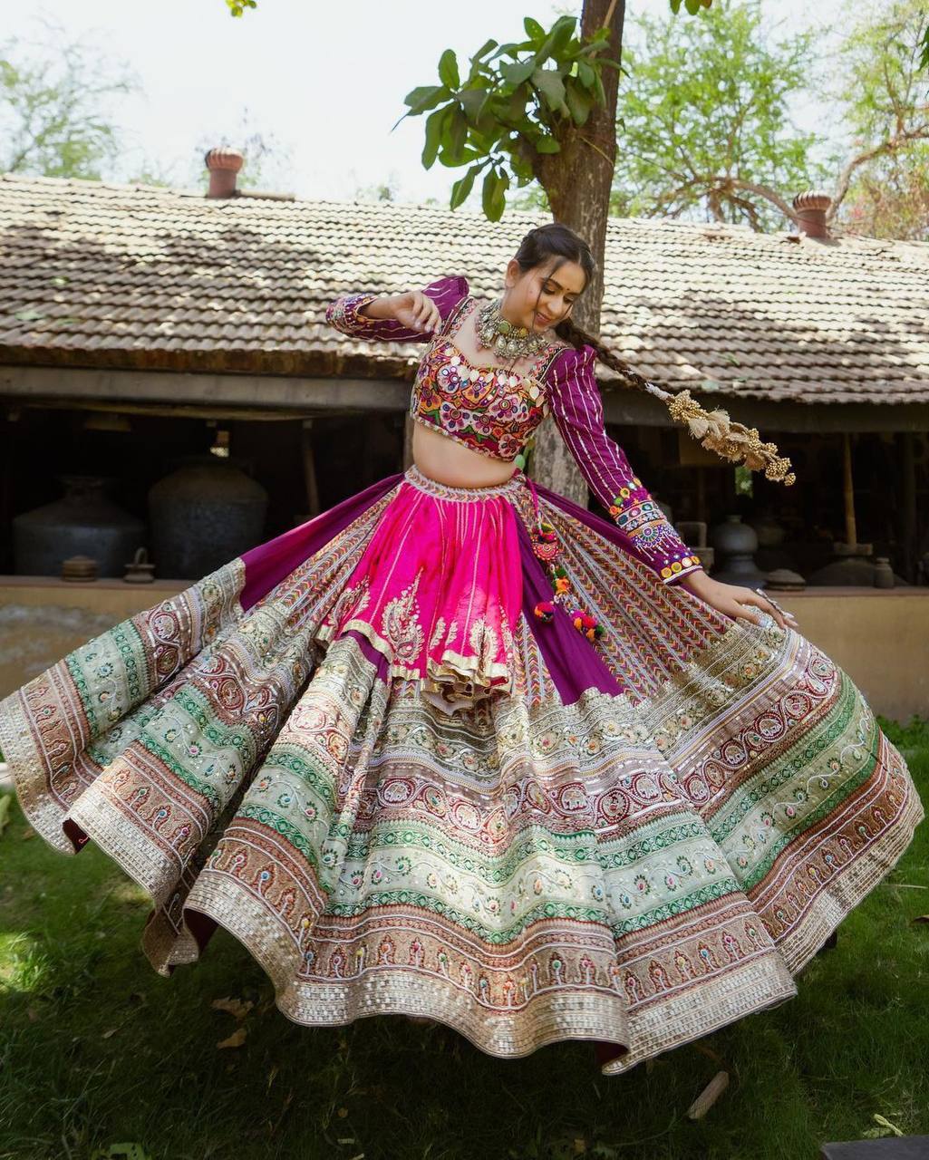 The Most Interesting Lehenga Colour Combinations For 2018! #FullList | Lehenga  color combinations, Bridal lehenga choli, Indian bridal lehenga