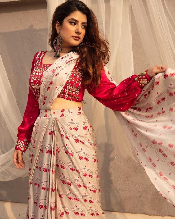 White saree hot sale party wear