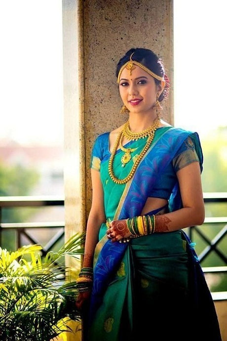 Beautiful royal Blue silk saree | Indian bride photography poses, Indian  wedding poses, Indian wedding photography poses
