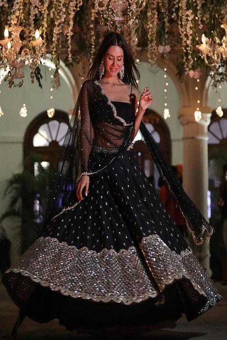 Black Colour Embroidered Attractive Party Wear Silk Lehenga choli – Saanju  Fashion