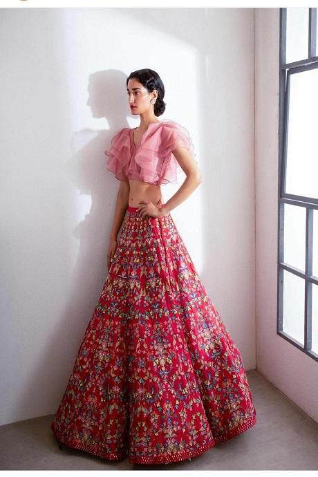 Wedding Machine Latest New Designer Ladies India Wear Lehenga Choli at Rs  800 in Surat