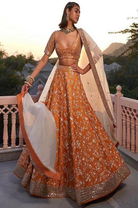 Pakistani Bridal Dress with Long Train 2018 USA, UK, Canada, Australia