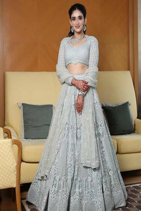Brides Who Wore Outfits Other Than Lehengas On Their Wedding Day! |  WedMeGood