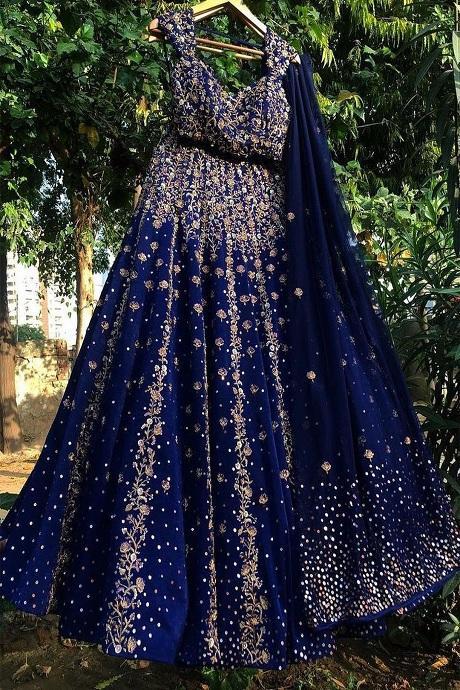 Buy Fabcartz Narayanpet Semi-stitched Half saree Navy Blue color with  Matching wide dupatta Online at Best Prices in India - JioMart.