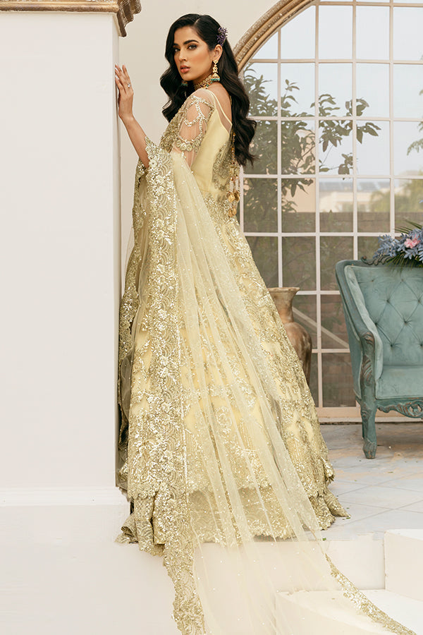 LehengaShopping: How To Pick The Right Shade Of Colour That Flatters You  Best! | WedMeGood