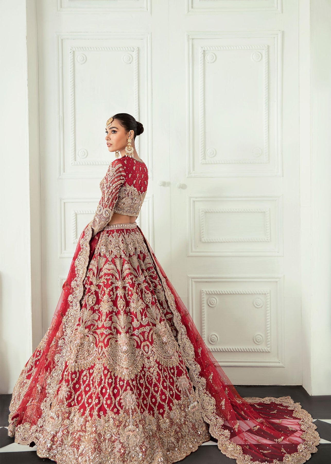 Buy Elegant Red Malai Satin Dulhan Lehenga Choli With Heavy Dupatta Online