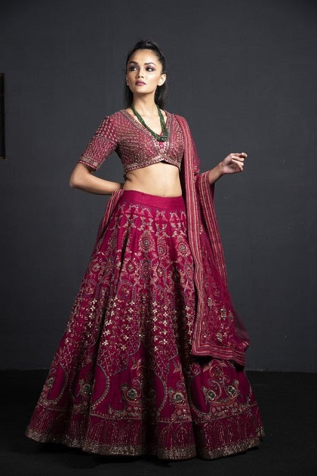 Velvet Red New Designer Bridal Lehenga Blouse, Size: 42 at Rs 1490/piece in  Surat